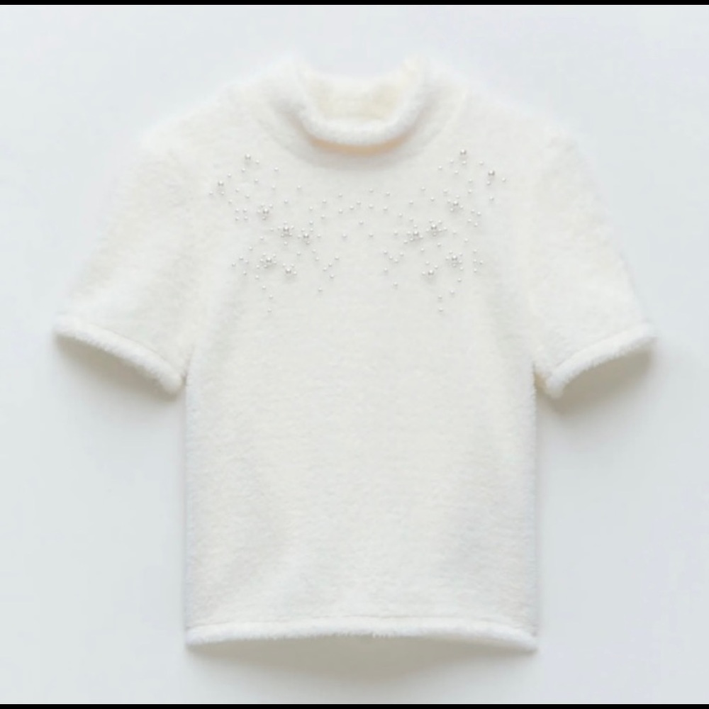Zara Faux Fur Pearl Trim Top Size Medium